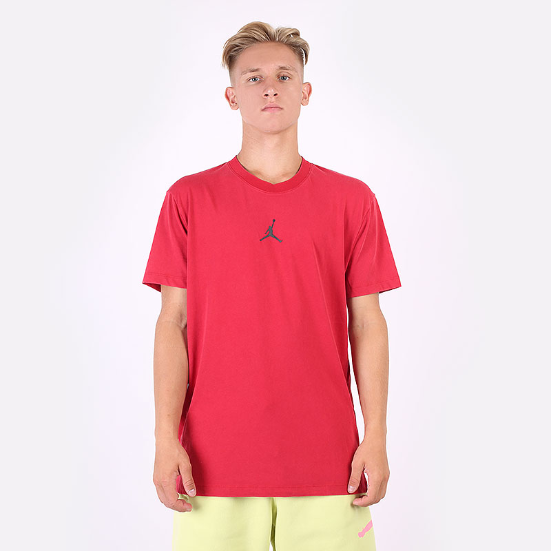 мужская красная футболка Jordan Dri-FIT Air Short-Sleeve Graphic Top DA2694-687 - цена, описание, фото 3